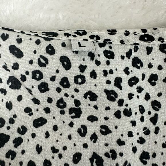 Boutique Women's Size L Drop Waist Leopard Print Tee Dress Button Front - Picture 5 of 9